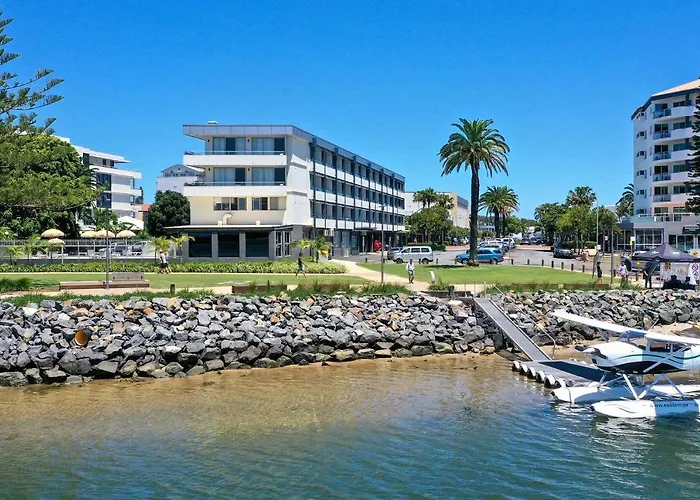 Jacuzzi hotel: The Mid Pacific